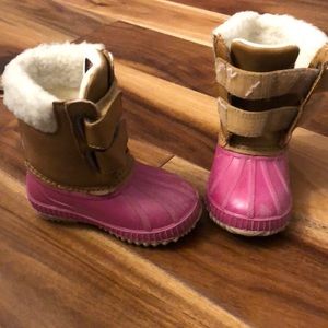 Baby Gap Snow boots size 5-6T